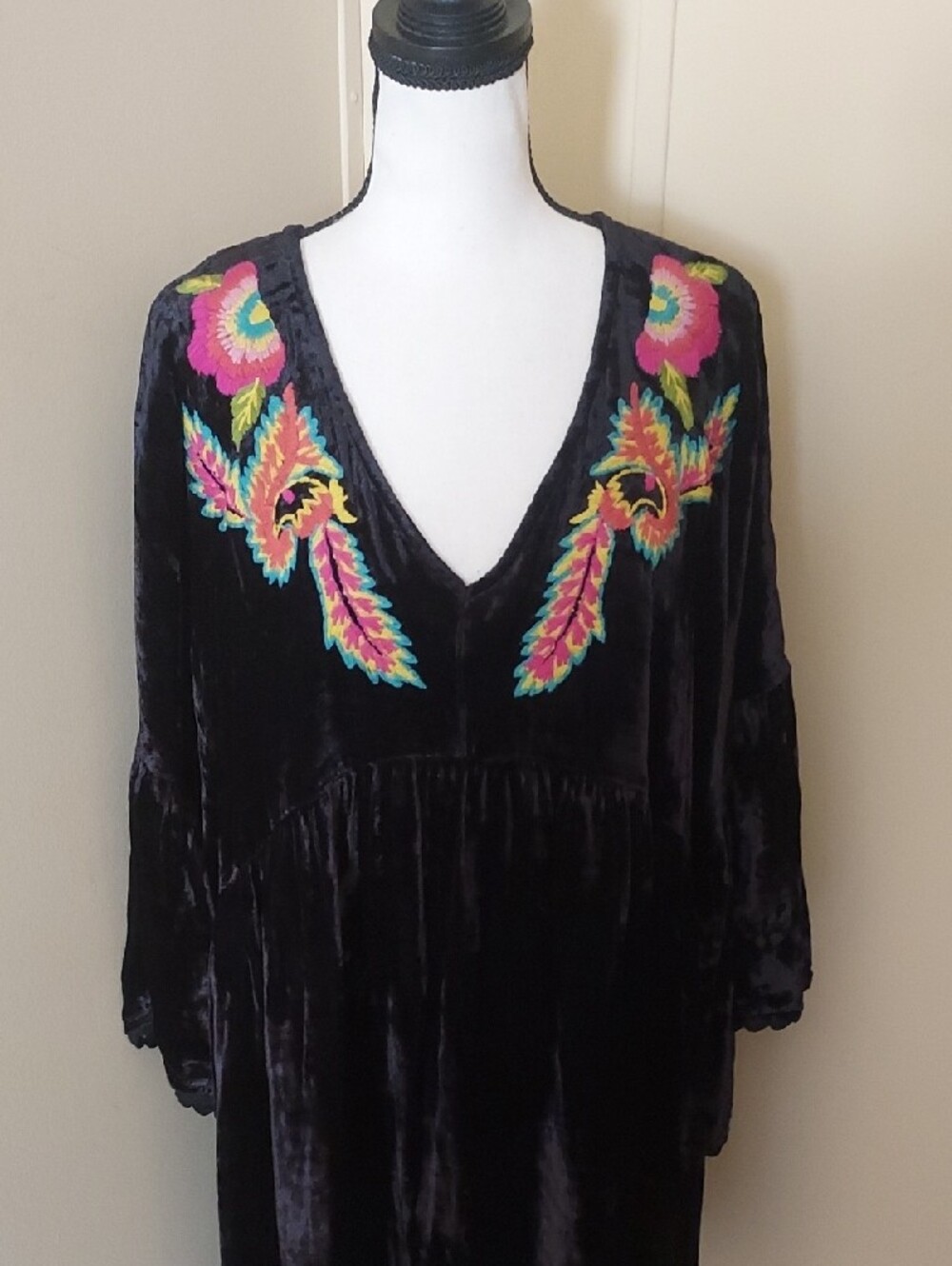 Uncle Frank Black Long Sleeve Dress - Picture 2 of 6